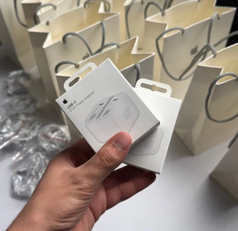 iPhone zaryadka appel adapter Зарядное устройство — фото 1
