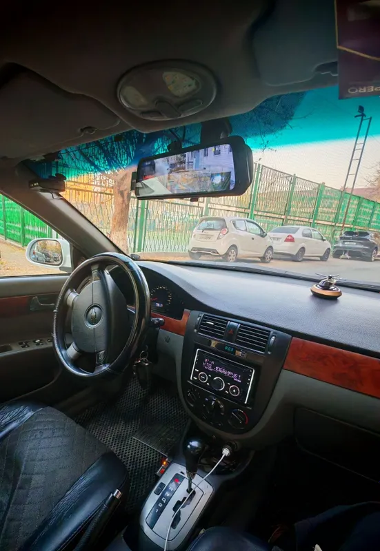 Lacetti 1.6 3-позиция 2013 год. Белая. В отличном состоянии — фото 4