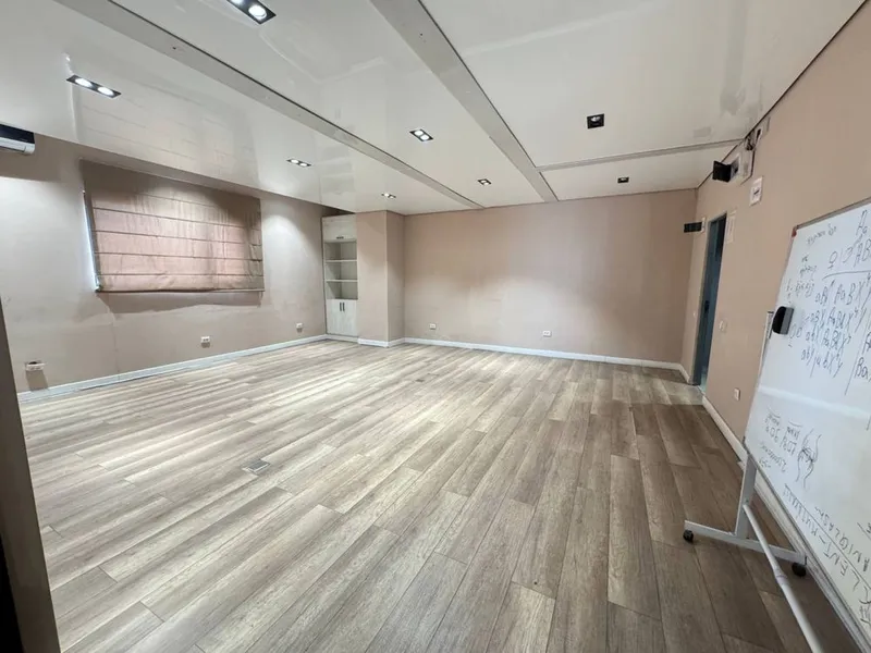 Паркентский Evos | 296кв - нежилое помещение Продажа — фото 1