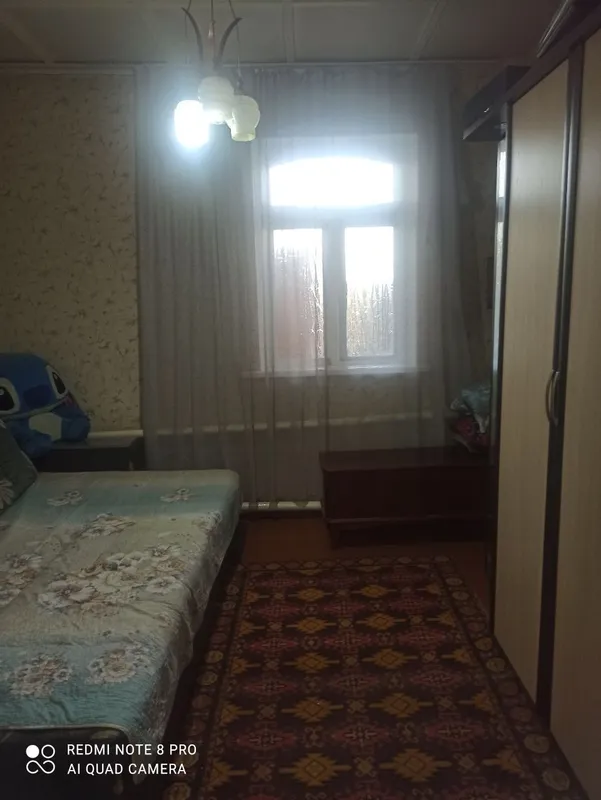 срочно сдается дом 3 комнаты, 2 сотки. Чоштепа 8