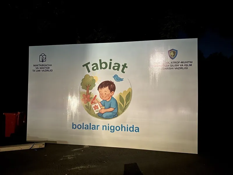 Roll up / Pauk / reklama / banner / stend 4