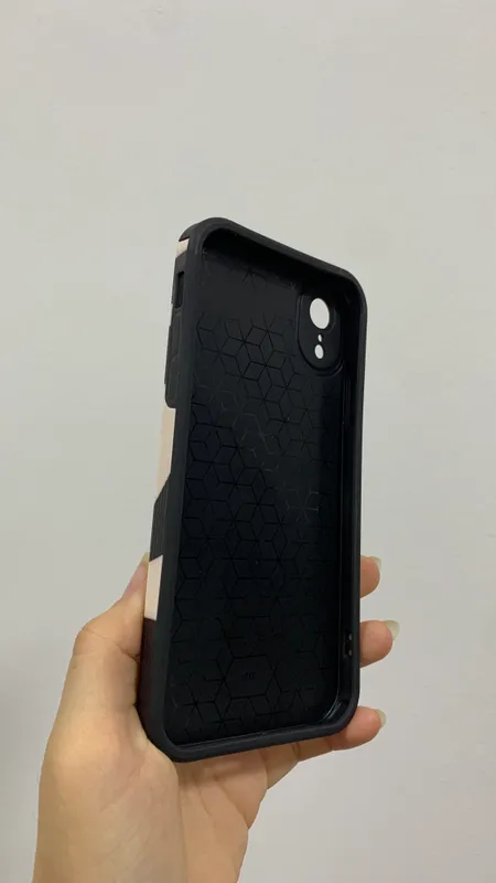 Чехол для iPhone XR — фото 1