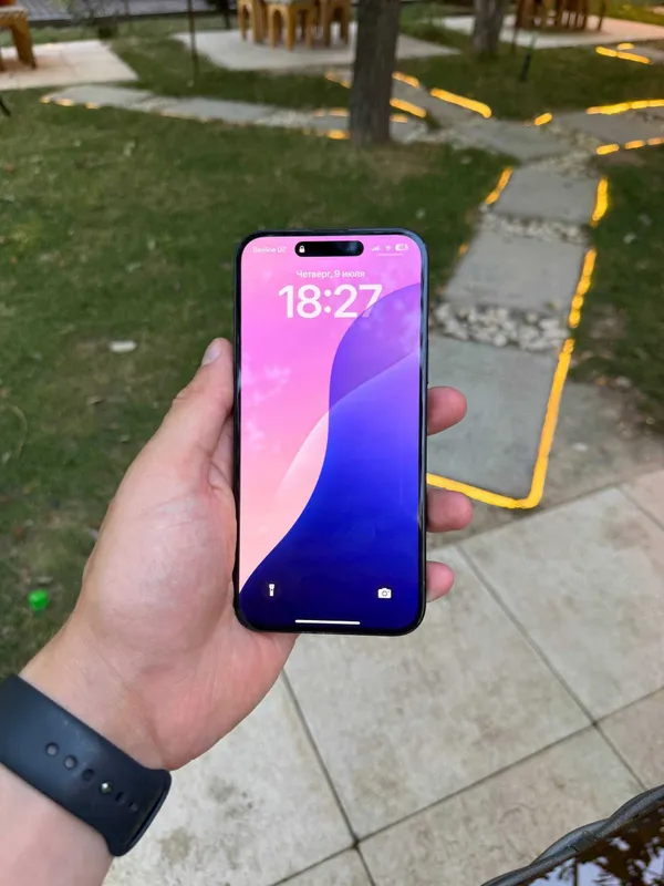 iPhone 15 Plus 128 gb Qora rang 1