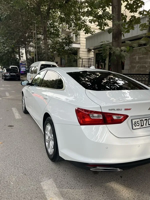 Malibu 2 turbo 57.000 probeg 3 Malibu 2 turbo 57.000 probeg 3