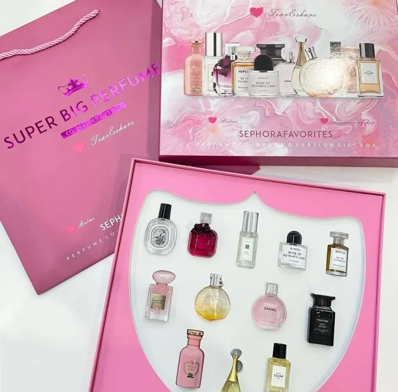 SEPHORA BIG PERFUME SEPHORA BIG PERFUME