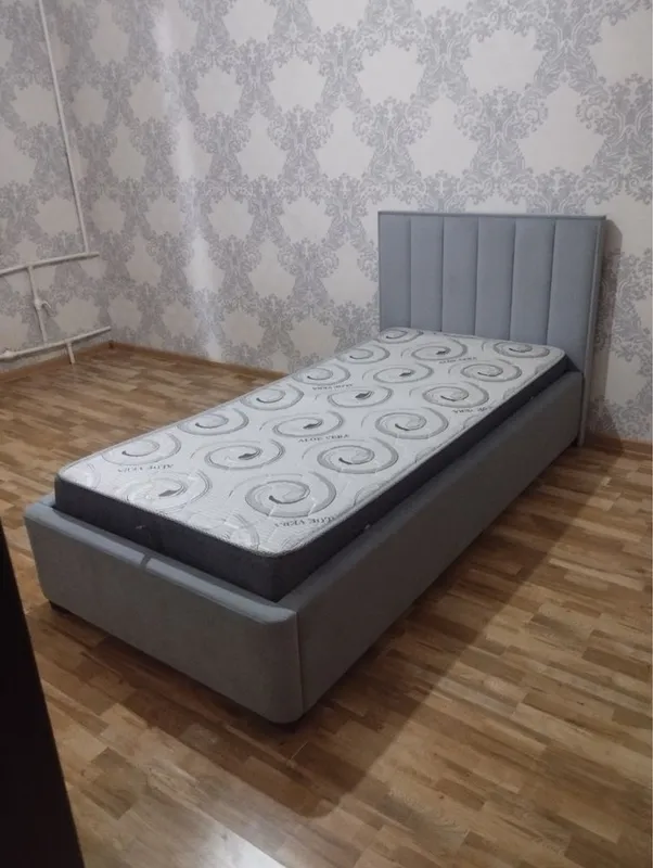 Sifatli krovat va ortopedik matraslari bilan sotuvda — фото 2