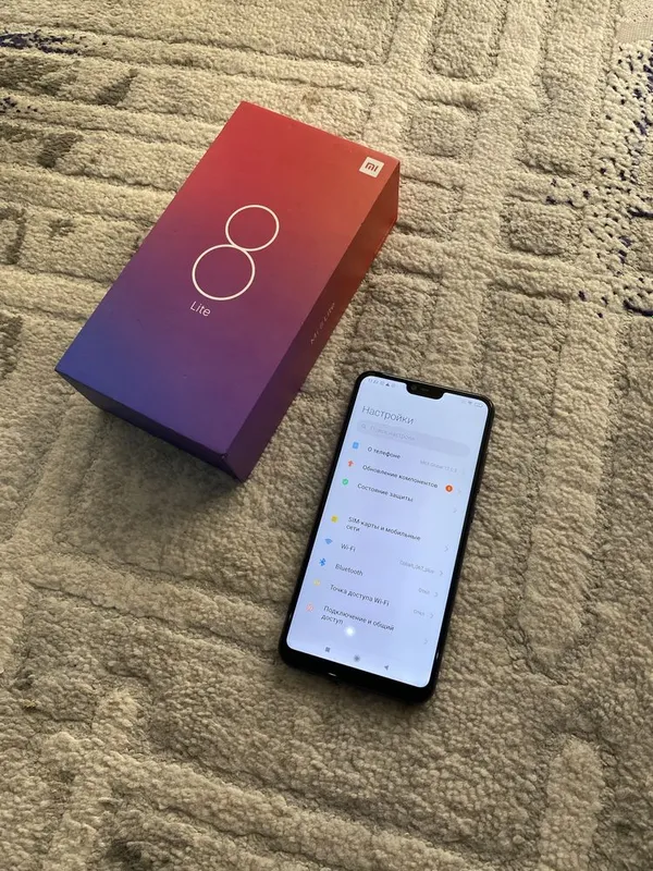 Mi 8 layt 64gb sotladi — фото 3