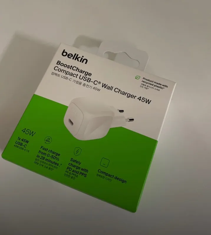Belkin BoostCharge 45W USB-C - компактная быстрая зарядка — фото 1
