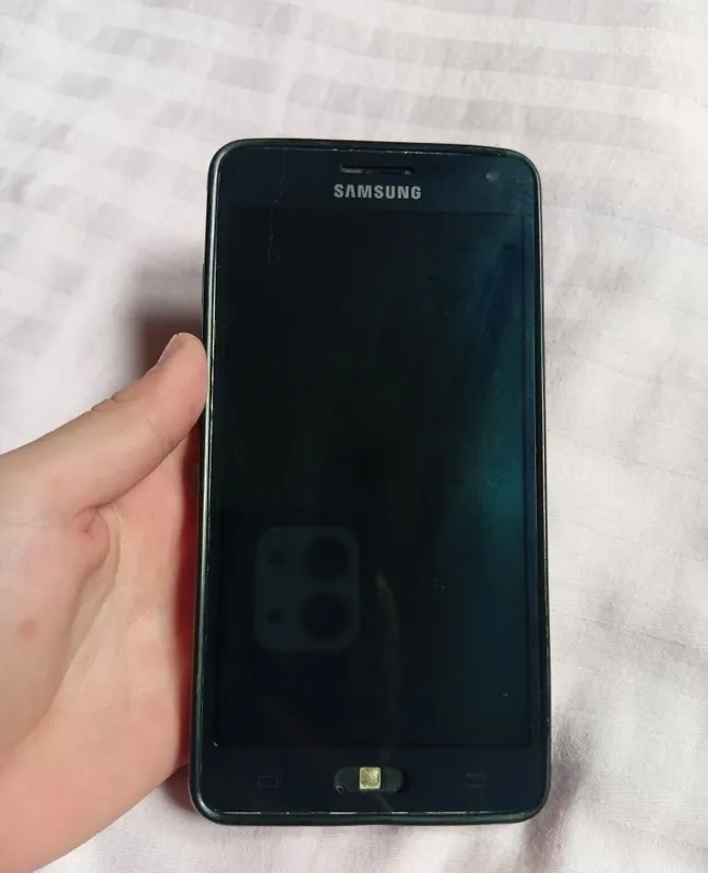 Samsung zapchazga ekran qoʻyish kk boldi aybi yo boshqa 1 Samsung zapchazga ekran qoʻyish kk boldi aybi yo boshqa 1