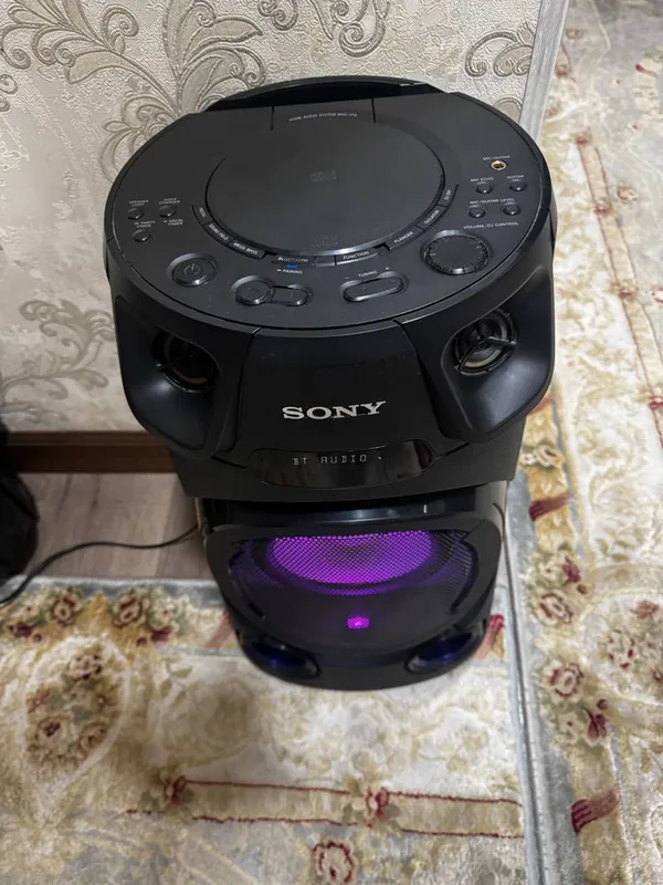 Музыкалный центр SONY MHC - V13 2 Музыкалный центр SONY MHC - V13 2