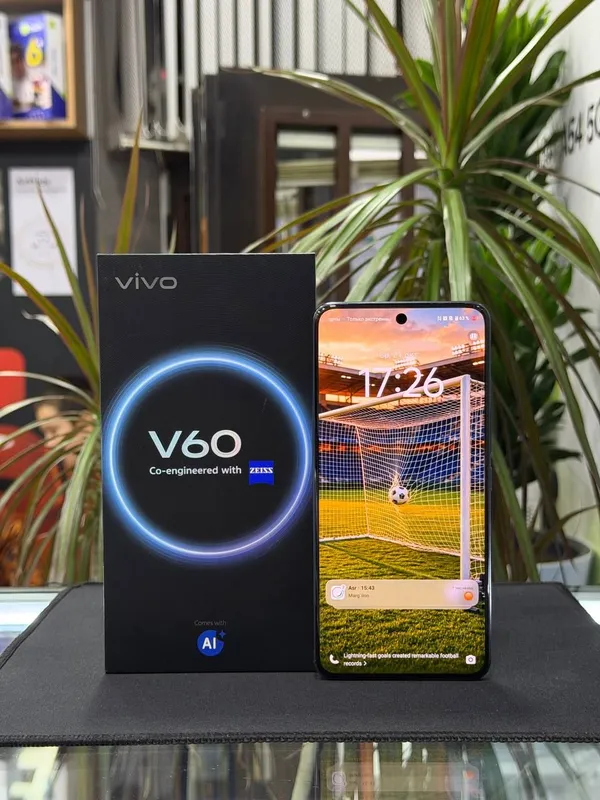 vivo v60 6