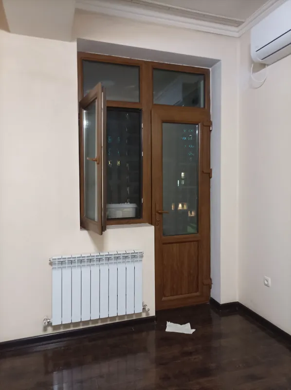 продаю 2 рамы для зала акфа качественный 2