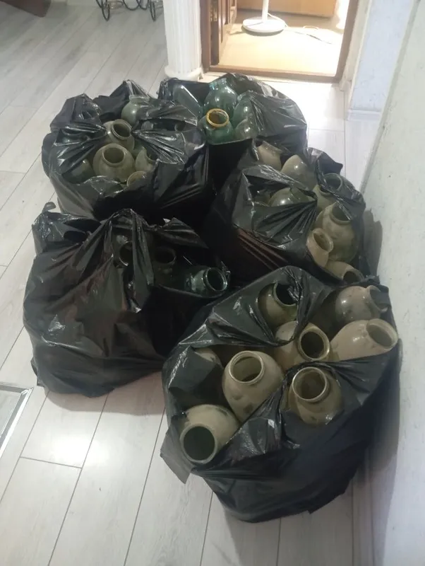 Банки 3 литра продам. 2 Банки 3 литра продам. 2