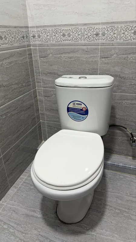 Vanna rakvina unitaz sotiladi 3 Vanna rakvina unitaz sotiladi 3