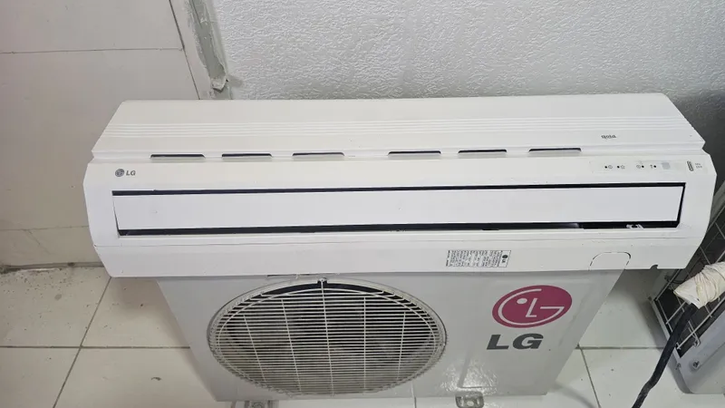 LG Gold кондиционер 12 сотилади