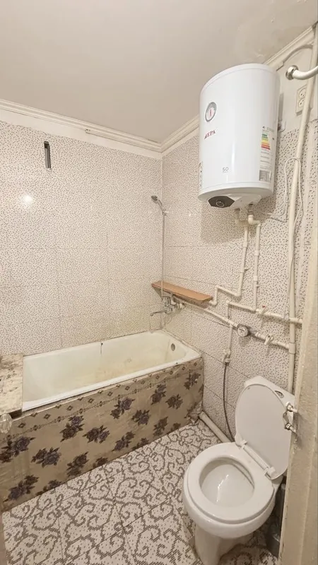 zudlik bilan fargona shaxar oybekda 2 xonali kv ijaraga beriladi 8