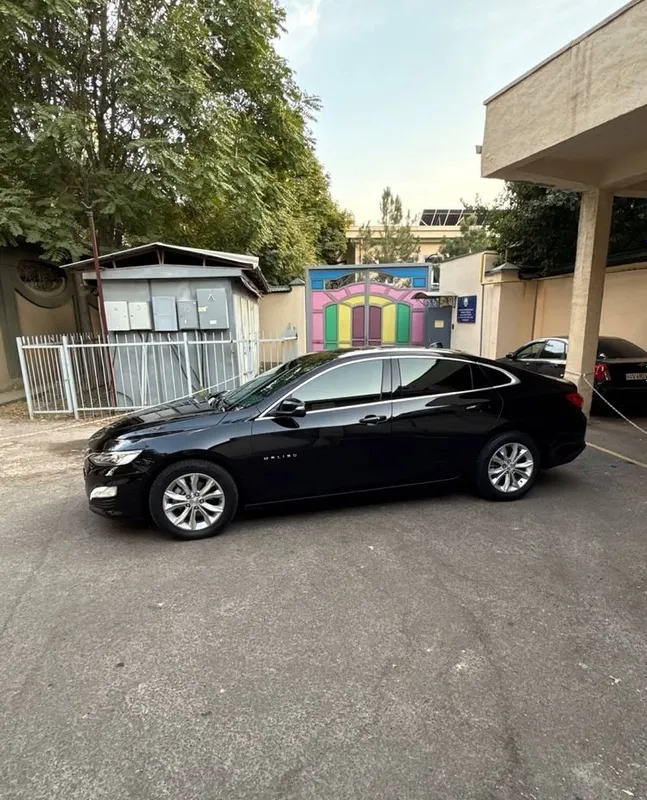 Malibu 2 Premier 5 Malibu 2 Premier 5