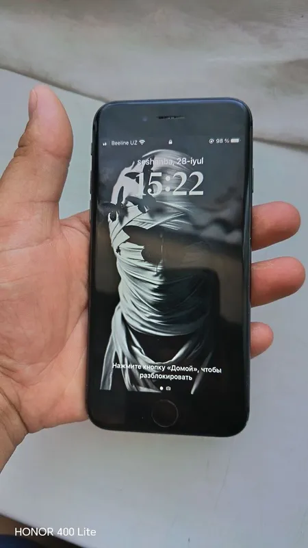 iPhone 8 2
