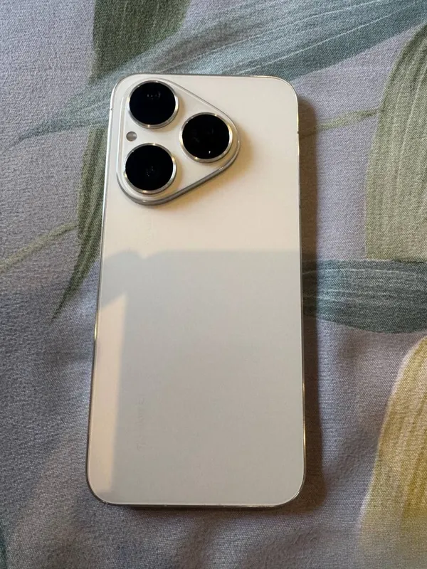 Huawei 80 pura pas kopiya obmen bor 3 Huawei 80 pura pas kopiya obmen bor 3