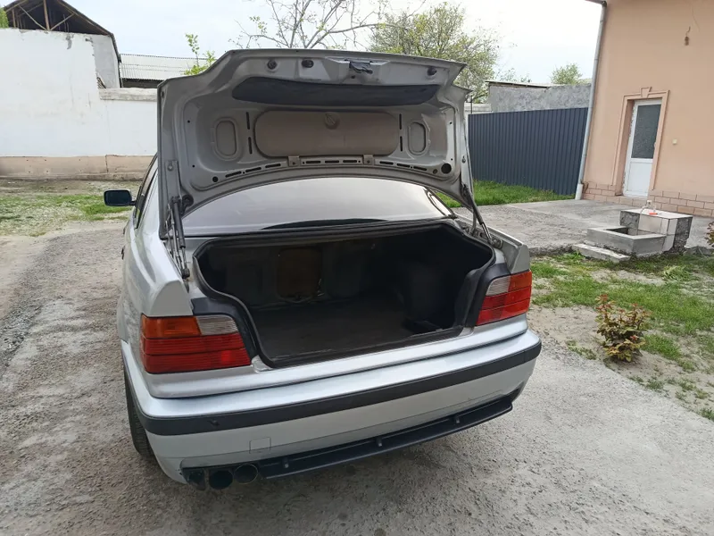BMW E36 5 BMW E36 5