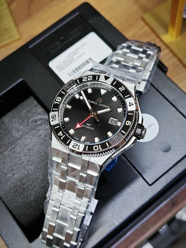 Швейцарские часы Maurice Lacroix Aikon Venturer GMT, механика — фото 6