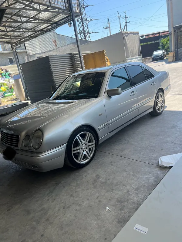 Mercedes-benz w210 e230