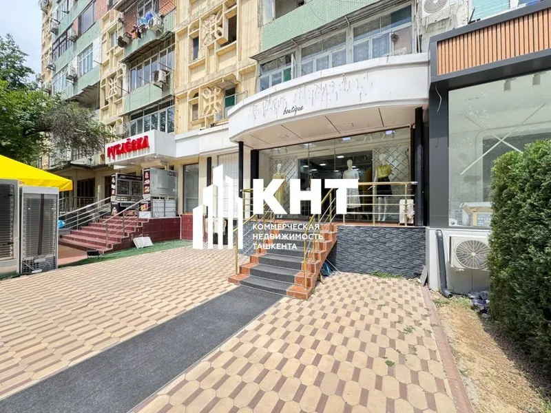 Новомосковская Гор Больница | 92кв - нежилое помещение вдоль дороги Ар