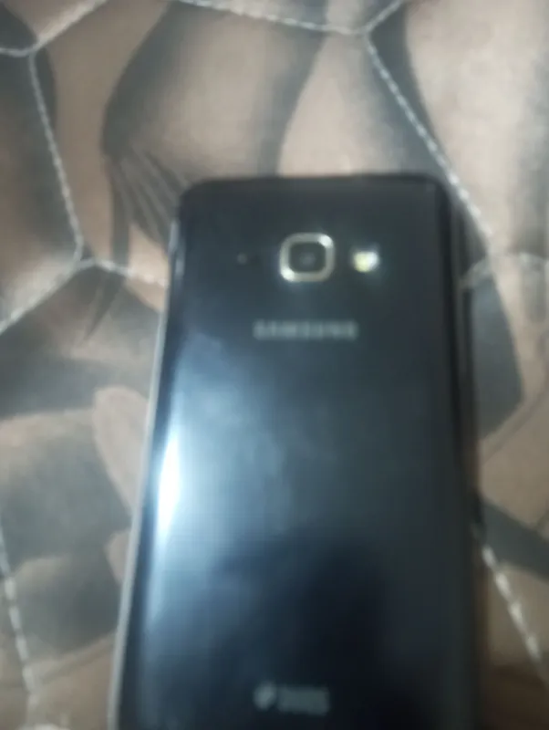 Samsung galaksi J1 3
