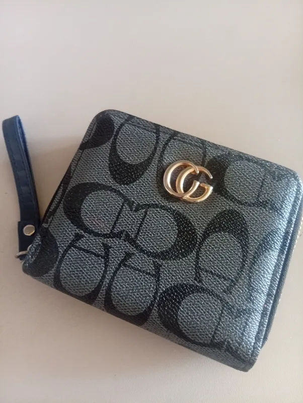 Женский кошелёк Gucci 1 Женский кошелёк Gucci 1