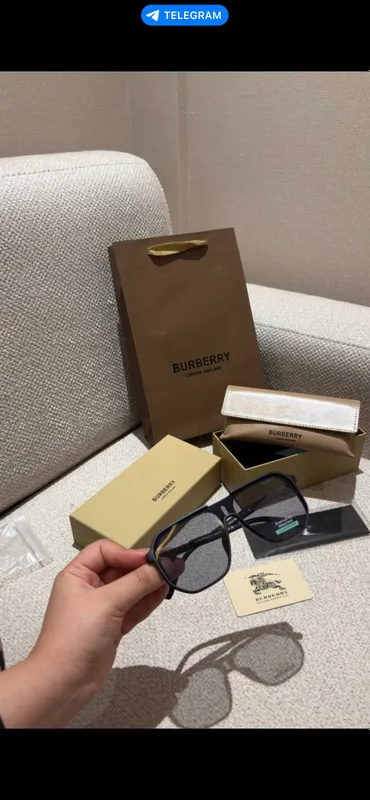 Очки Burberry