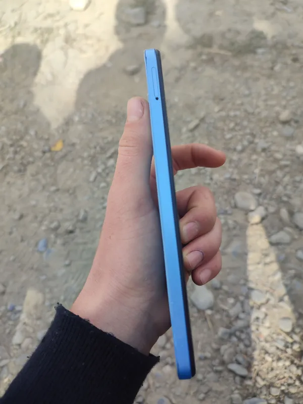 Redmi note 12 4G    Ram :6+6  Xotira 128/6 2