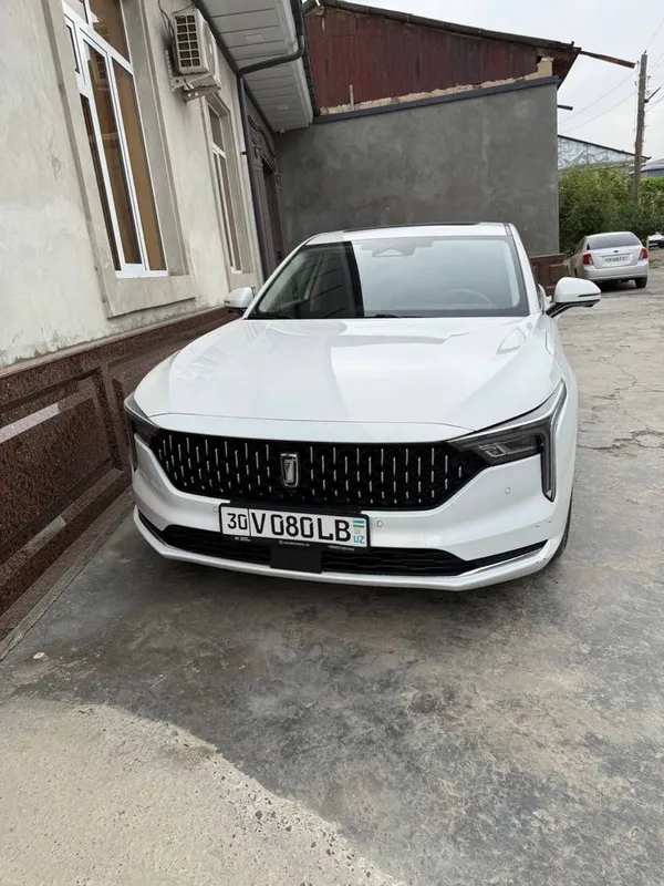 Bestune B 70 срочно сотилади! 1