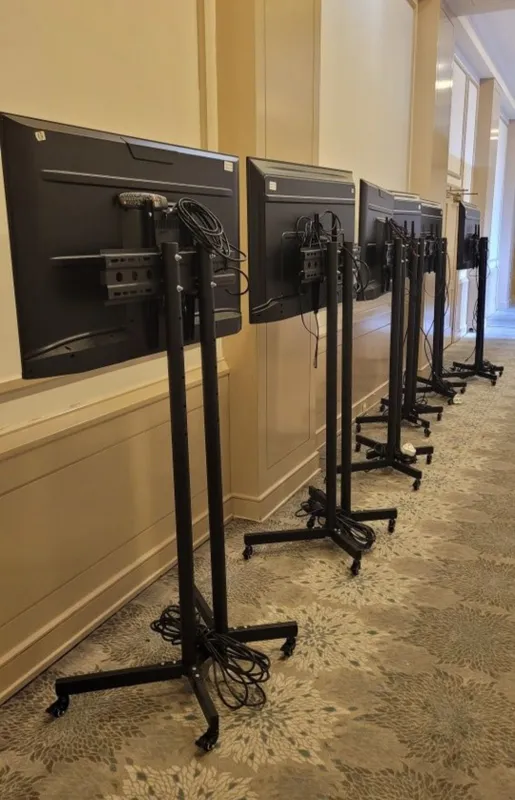 Аренда телевизора / 電視租借 / TV rental / прокат LED TV/ prokat televizor — фото 2