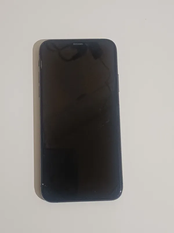 iPhone Xs (чёрный) 4 iPhone Xs (чёрный) 4