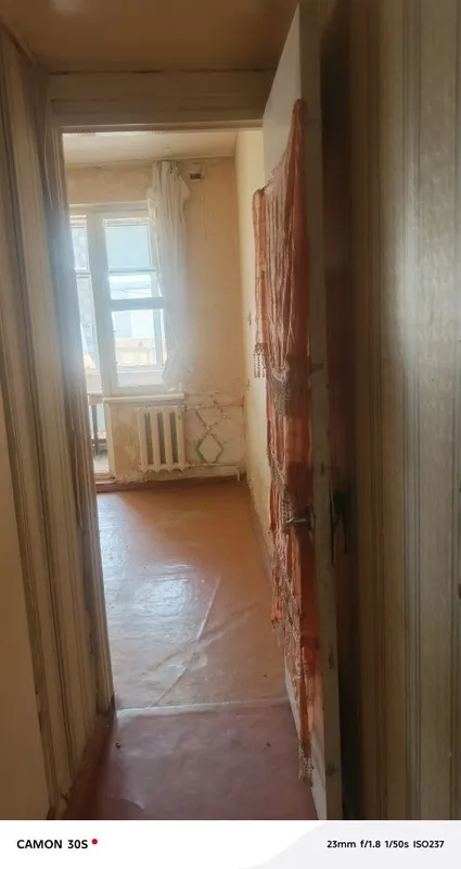 Navoiy shahrida 1 xona uyimiz sotiladi arzon narhda 3 Navoiy shahrida 1 xona uyimiz sotiladi arzon narhda 3