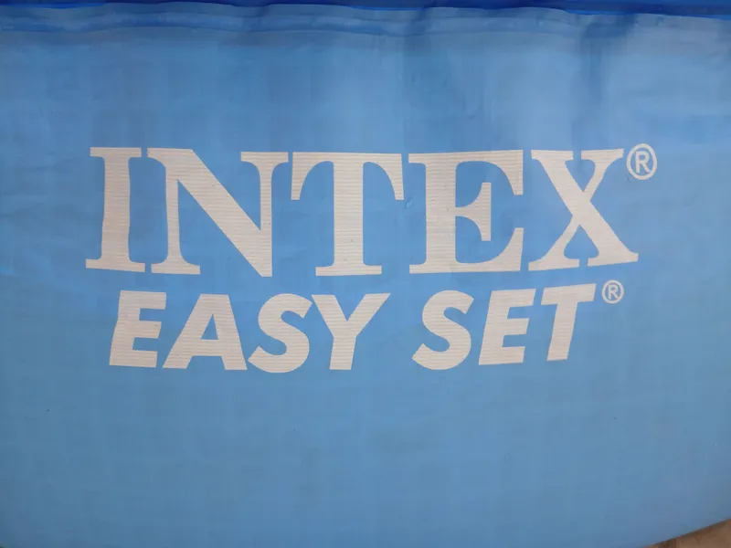 Basseyn Intex 4 Basseyn Intex 4