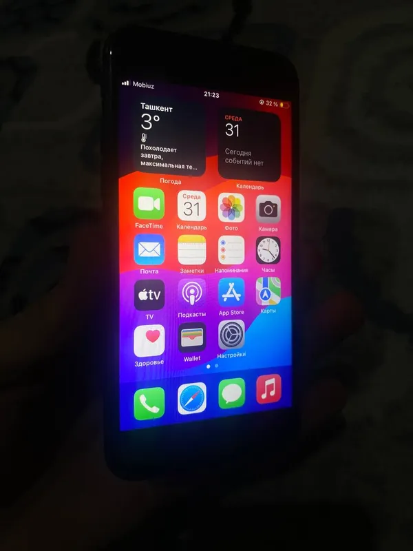 iPhone Se 2 Gen LL/A 8 iPhone Se 2 Gen LL/A 8