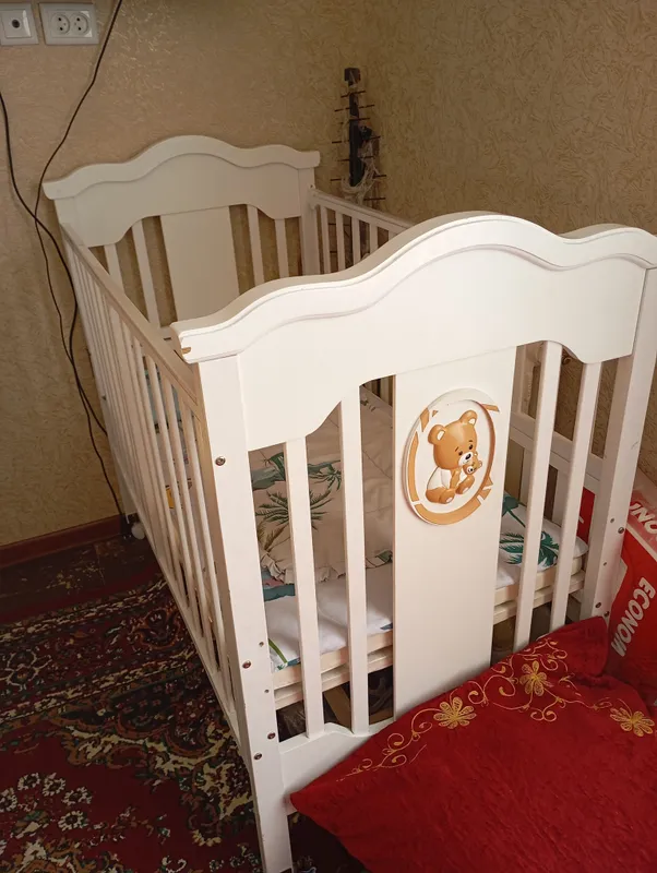 Детская кроватка, состояние хорошее, продаётся 2