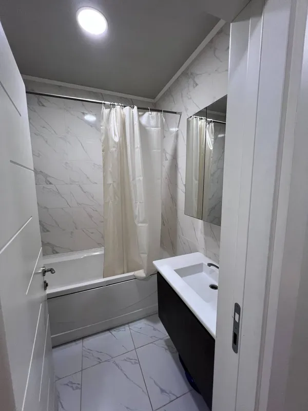 Istanbul City yangi uyida 2 xonali ijaraga beraman 2