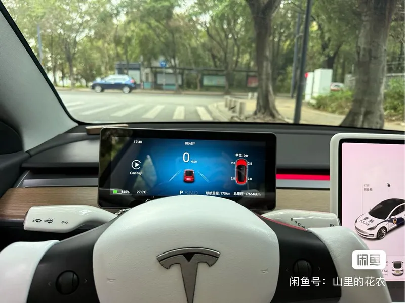Табло Тесла модел 3/Y carplay 10.23inch 1 Табло Тесла модел 3/Y carplay 10.23inch 1