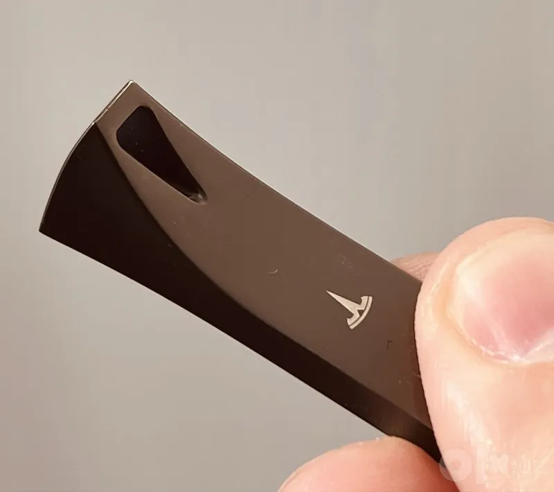 Флешка Tesla USB 2 Флешка Tesla USB 2