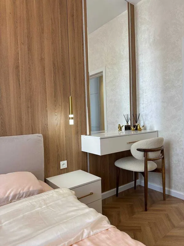 Сдаю кв-ру в новостройке ЖК Baku Residence улица Баку ор-р Узбум (Р7) 3