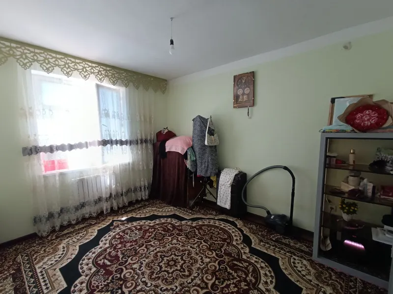 2/3/3 сотилади 42м² 4 2/3/3 сотилади 42м² 4