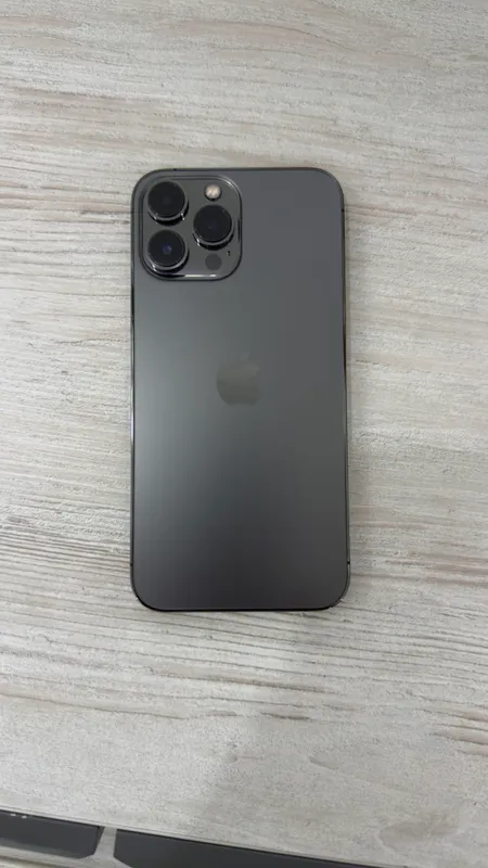 iPhone 13 Pro Max 3