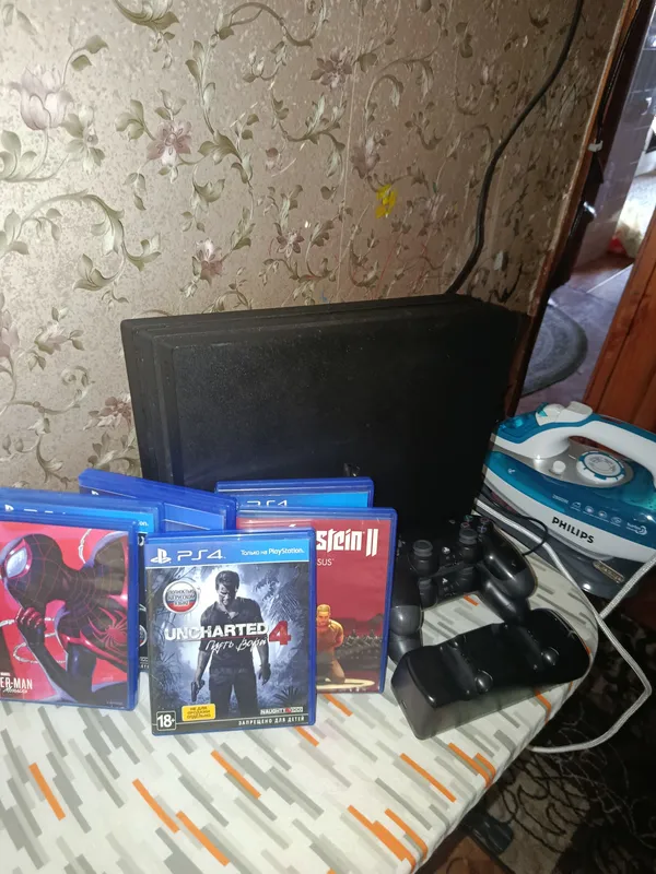 Sony Playstation 4 pro 1tb 2