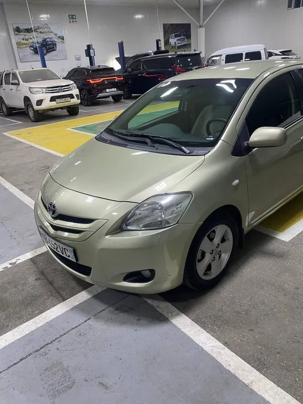 Toyota yaris 2007 yil idiyal tozza — фото 1