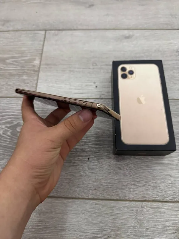 iPhone 11 Pro Max 256 LL/A — фото 1