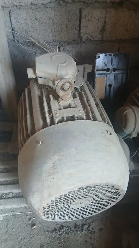 Elektro mator 380 v.11kv. 1000 abarot