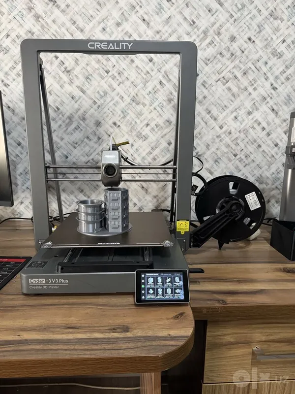 3D принтер Б/у креалити 2 3D принтер Б/у креалити 2