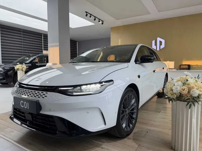 Leapmotor c01 premium 625 naqd va halol nasiya — фото 1